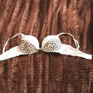 Victoria secret padded demi bra size 34D